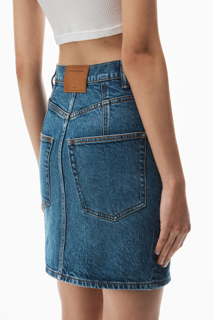 high-waist miniskirt in comfort stretch denim