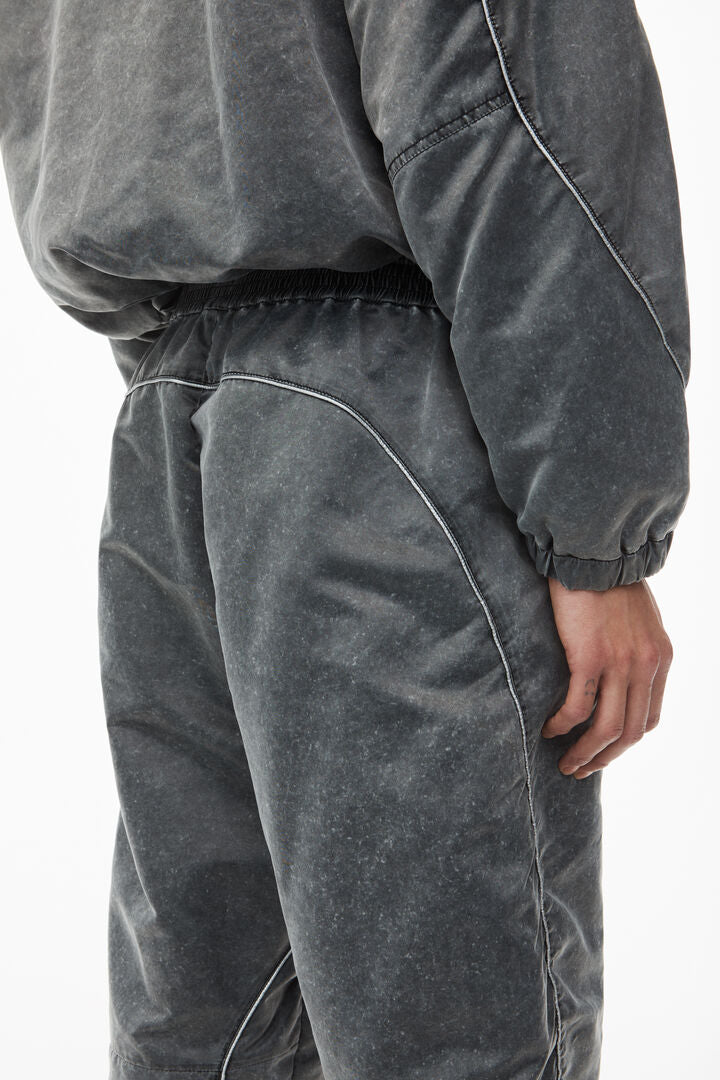 relaxed fit jogger pant with piped seams